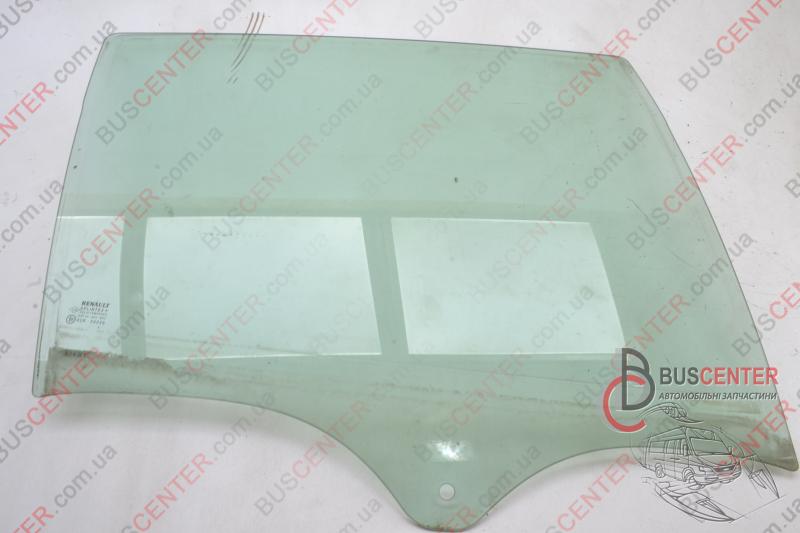 Фотографія запчастини  Скло дверей бічний задньої правої ( універсал)