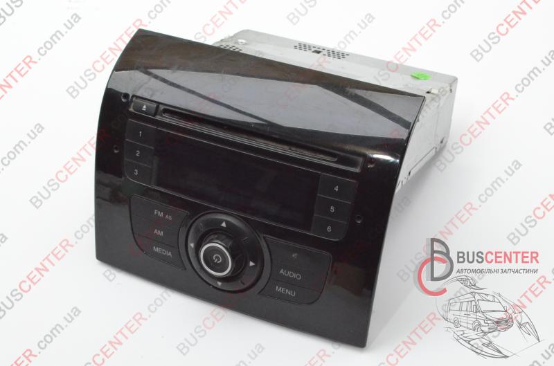 Фотография запчасти Автомагнитола CD