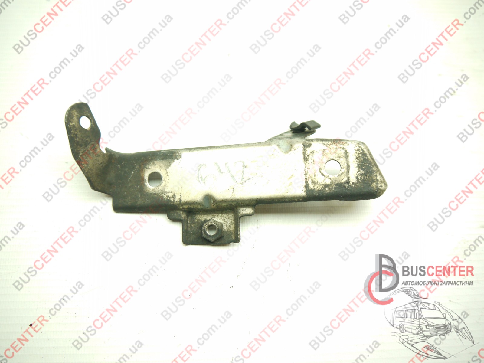 Фотография запчасти Кронштейн двигателя