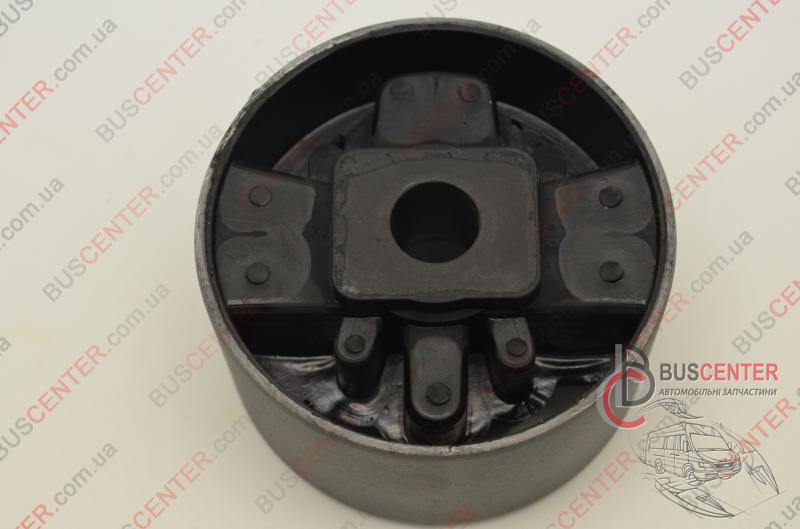 Фотографія запчастини  Сайлентблок подушки КПП (внизу, вісімка) великий ( "вставка" втулка - 1 шт)