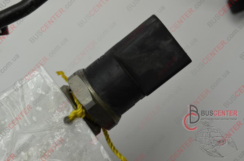 Фотографія запчастини  Датчик тиску палива Common Rail планка