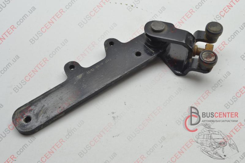 Фотография запчасти Ролик боковой правой сдвижной двери нижний (механизм, каретка, салазка, тележка, петля, кронштейн)