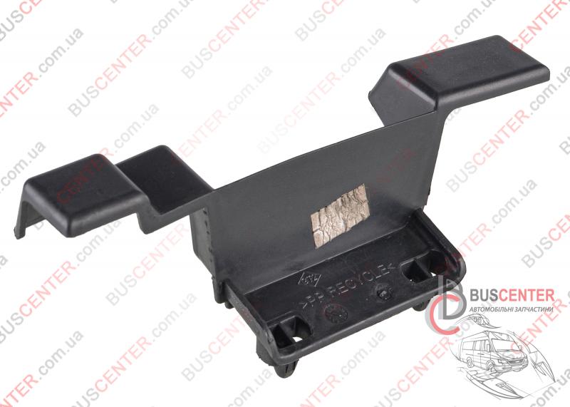 Фотография запчасти Кожух замка капота (накладка)