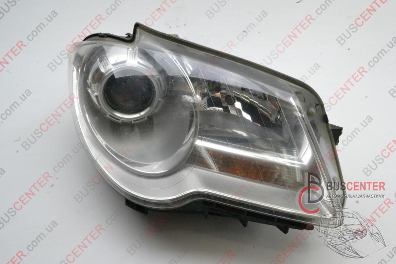 Фотография запчасти Фара передняя правая