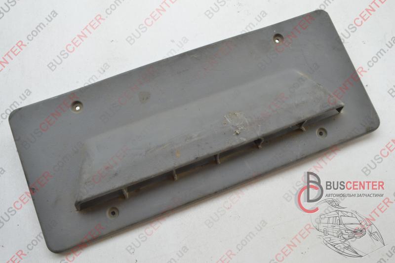 Фотография запчасти Детали салона (накладка воздуховода салона)