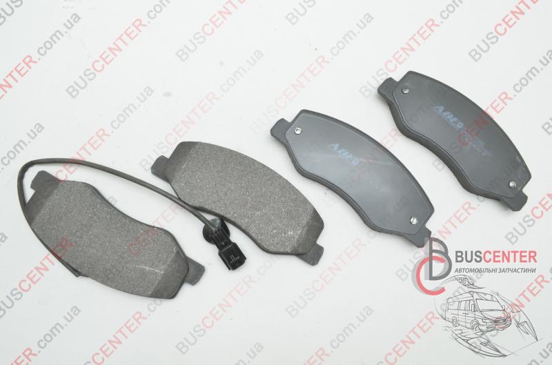 Фотография запчасти Тормозные колодки задние (двухкатковый "спарка" - дисковые тормоза)