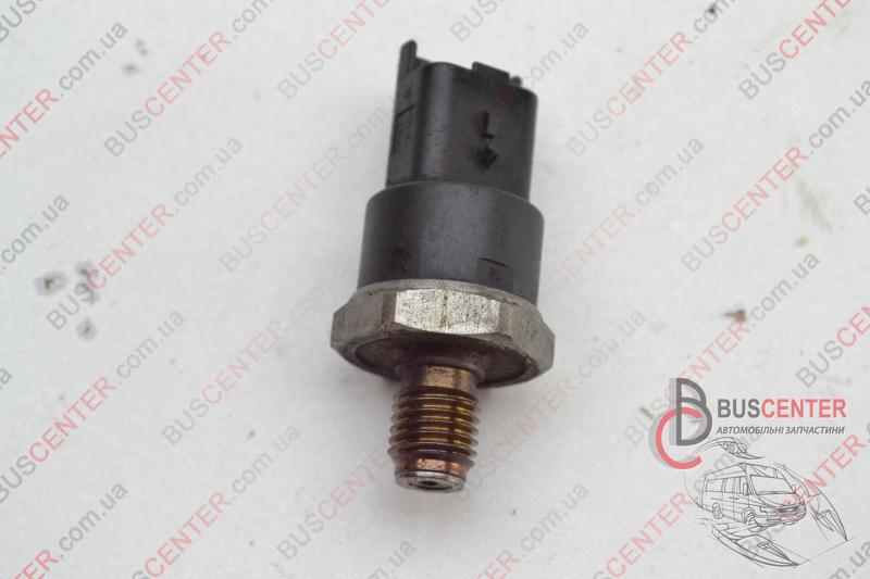 Фотография запчасти Датчик давления топлива Common Rail планка