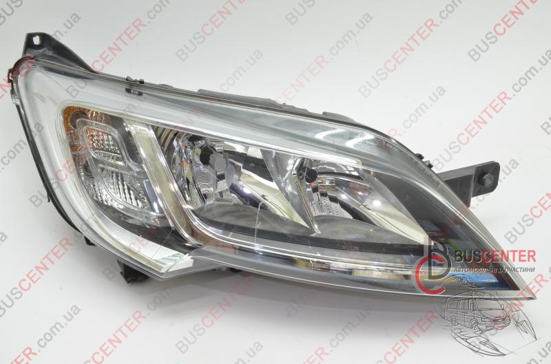 Фотография запчасти Фара передняя правая (сломанные два крепления)