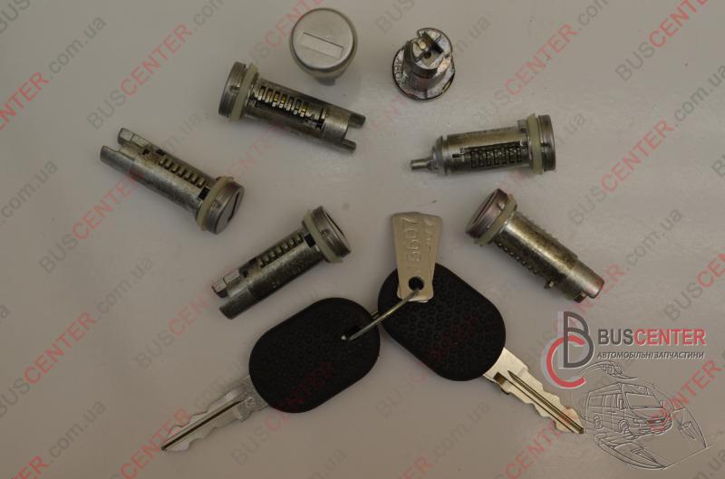 Фотография запчасти Комплект замков (сердцевина, личинка, замок "комплект - 7 шт")