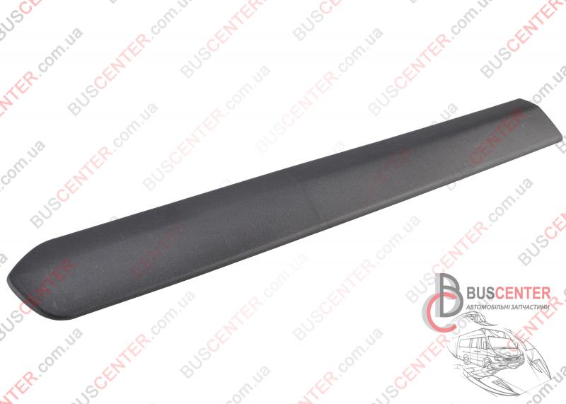 Фотография запчасти Молдинг боковой cдвижной двери правой (листва, накладка декоративная)