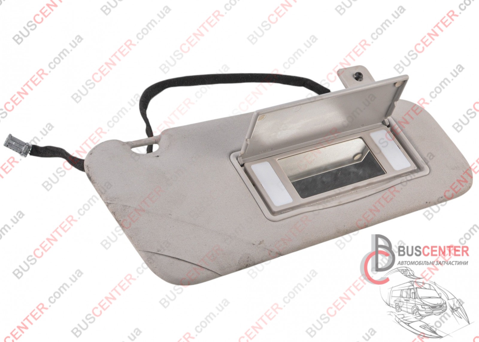 Фотографія запчастини Козирок сонцезахисний правий